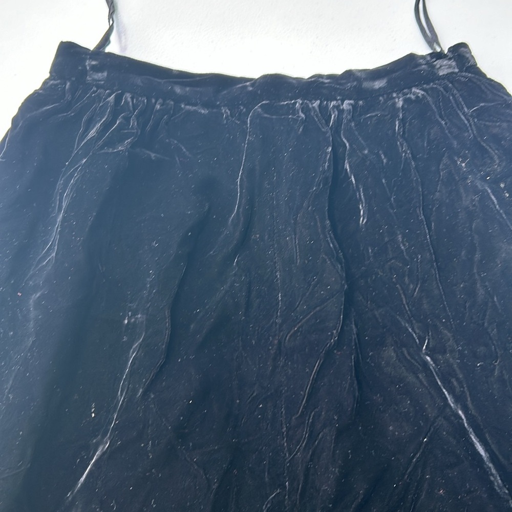 Size 10 Carroll Reed Black Velvet Skirt - Update